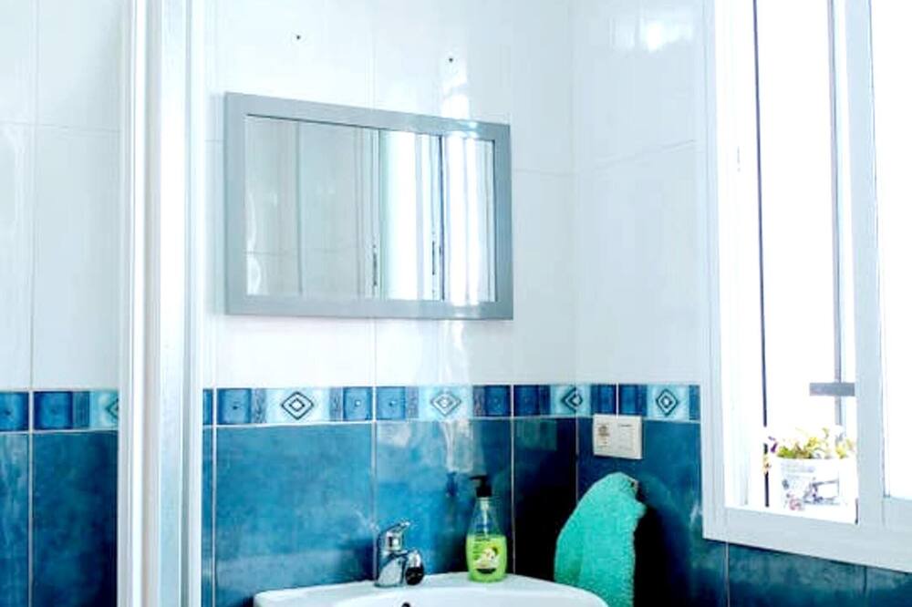 Photo of Bathroom in Almagro