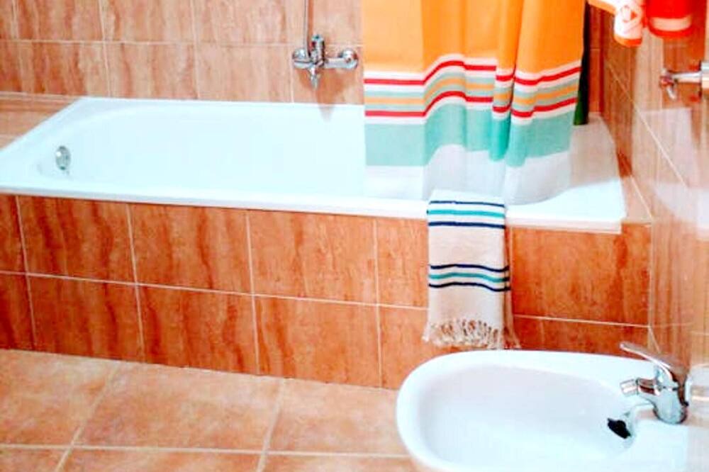 Photo of Bathroom in Almagro