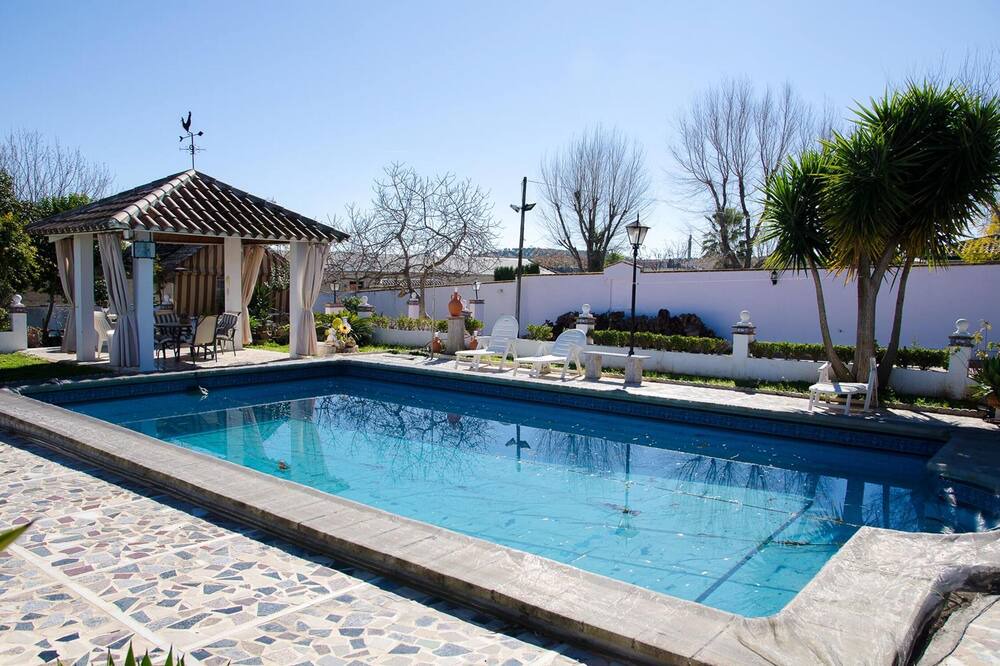 Photo of Outdoor in Montemayor