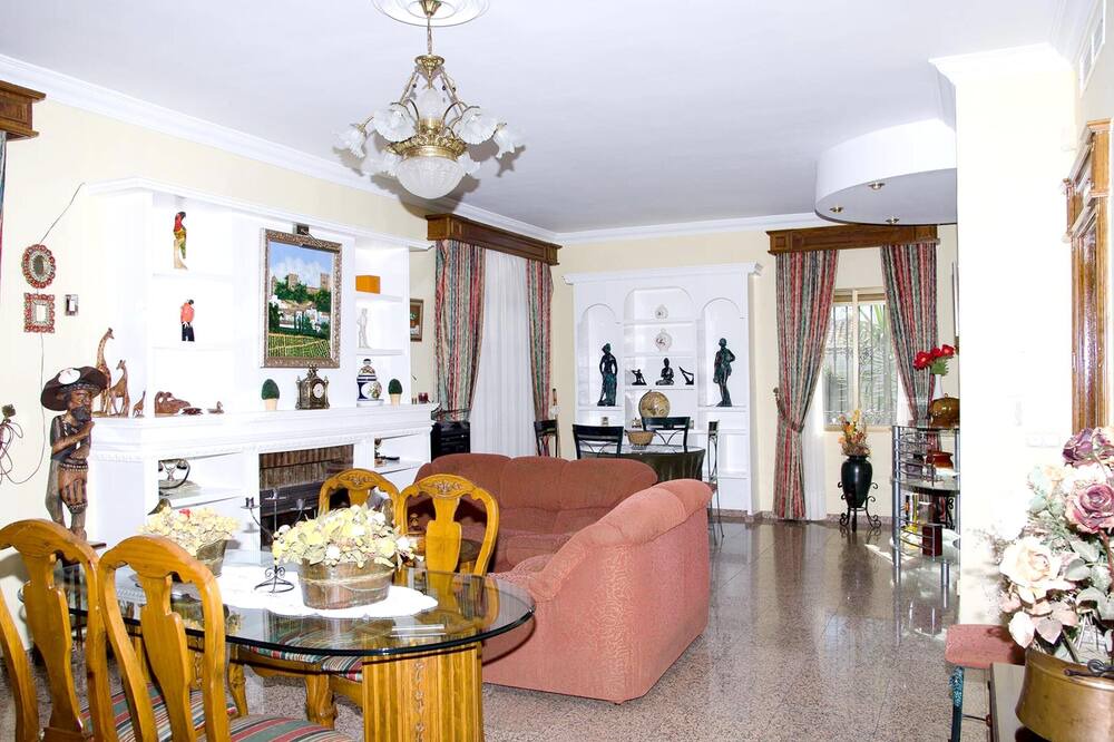 Photo of Livingroom in Montemayor