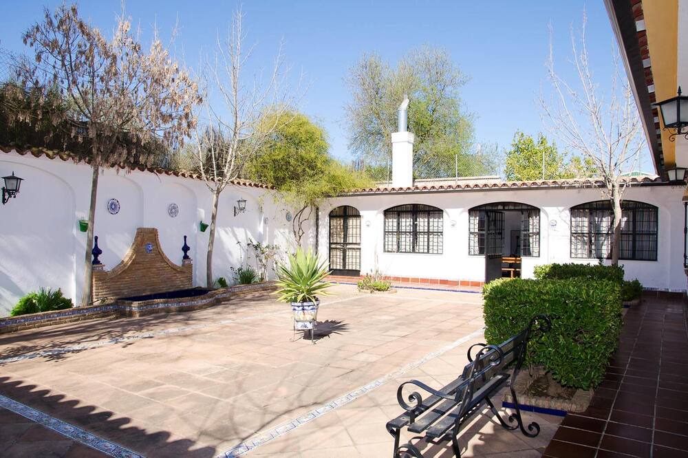 Photo of Outdoor in Montemayor