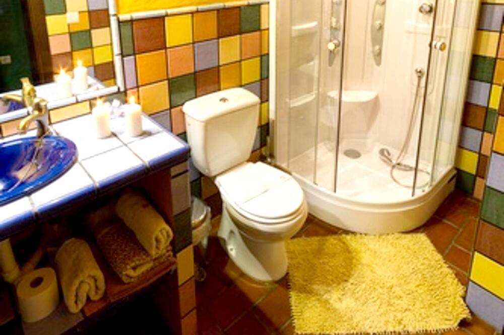 Photo of Bathroom in Ubrique