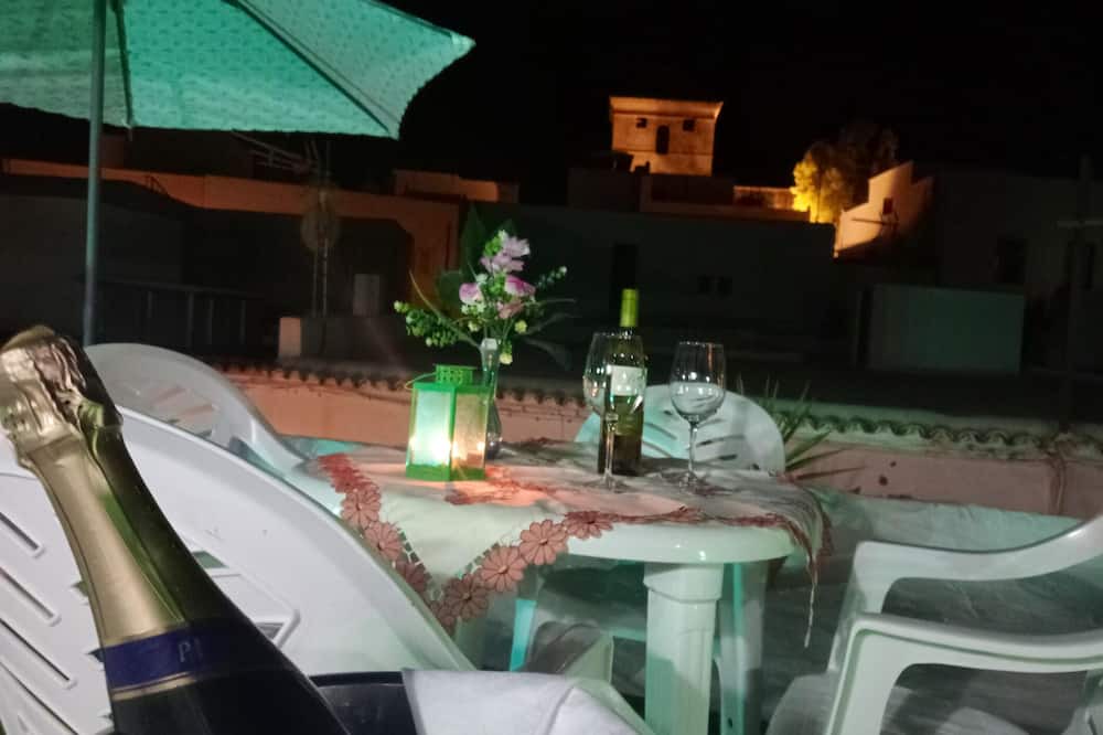 Photo of Patio Balcony in Illar