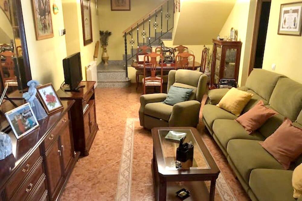 Photo of Livingroom in Madrigal de las Altas Torres