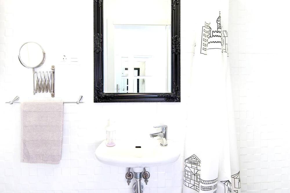 Photo of Bathroom in Riogordo