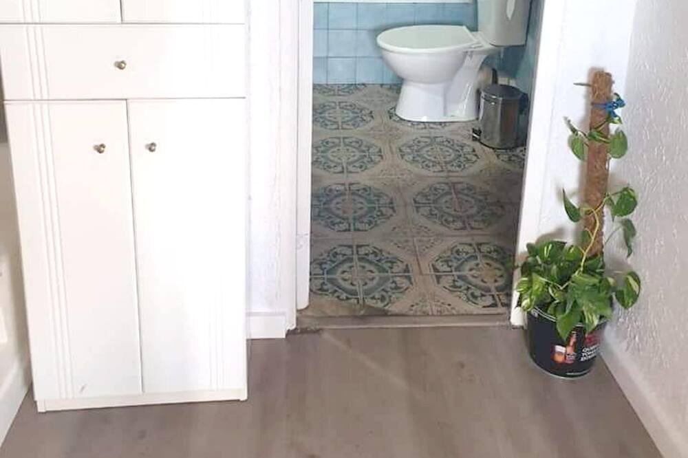 Photo of Bathroom in La Linea de la Concepcion