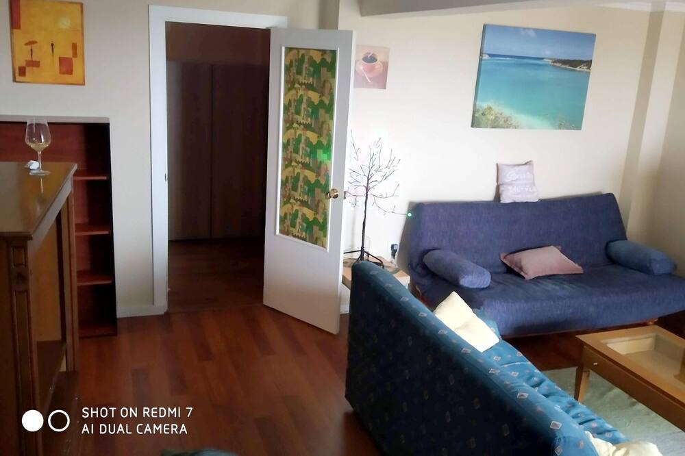 Photo of Livingroom in La Linea de la Concepcion