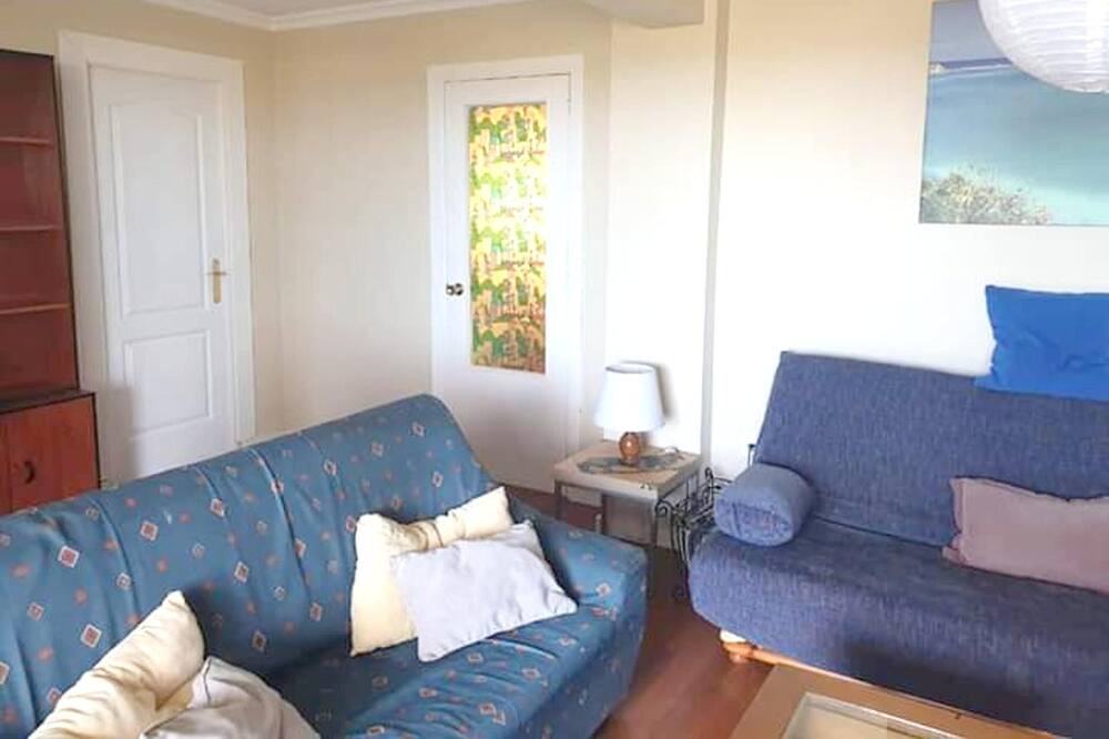 Photo of Livingroom in La Linea de la Concepcion