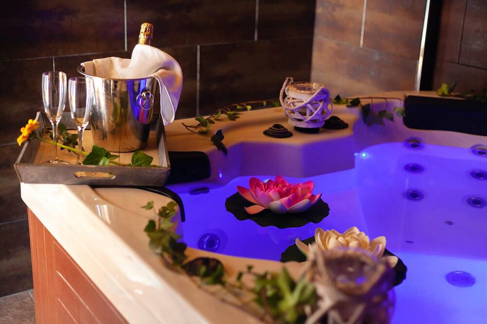 Photo of Others in Laroya