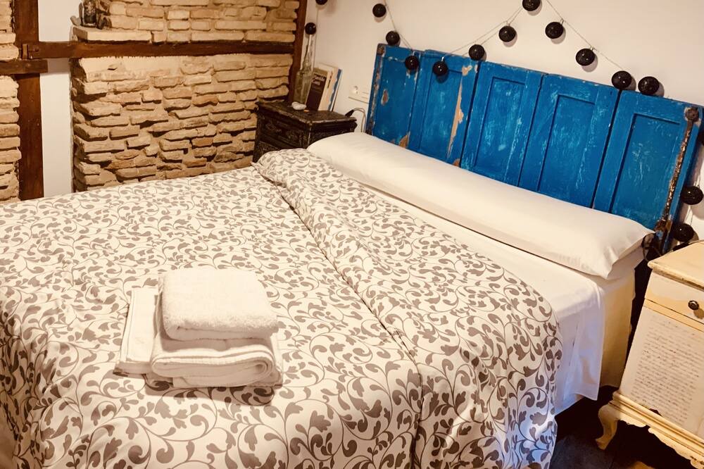 Photo of Bedroom in Albaicin
