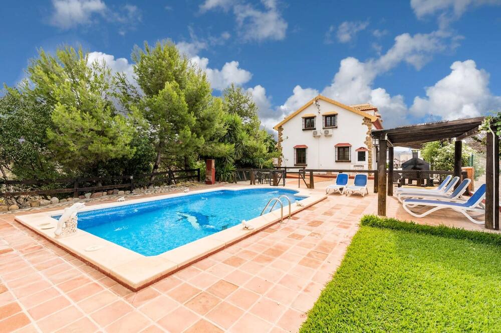 Photo of Outdoor in Almogia