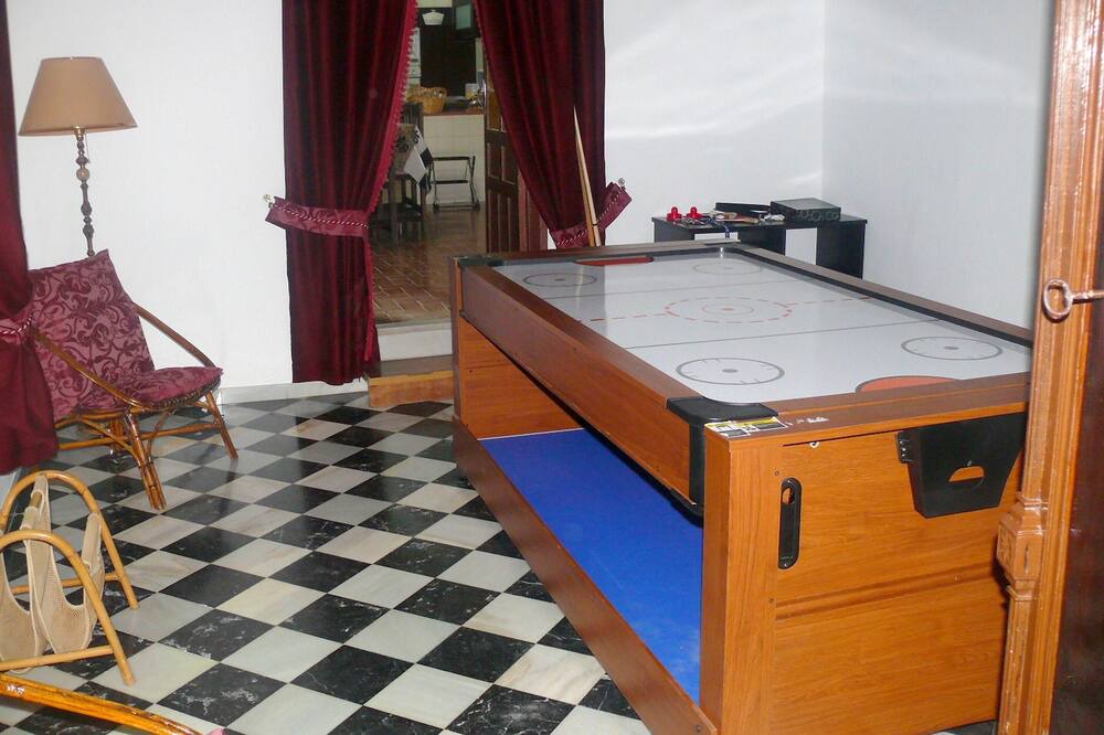 Photo of Livingroom in Teba
