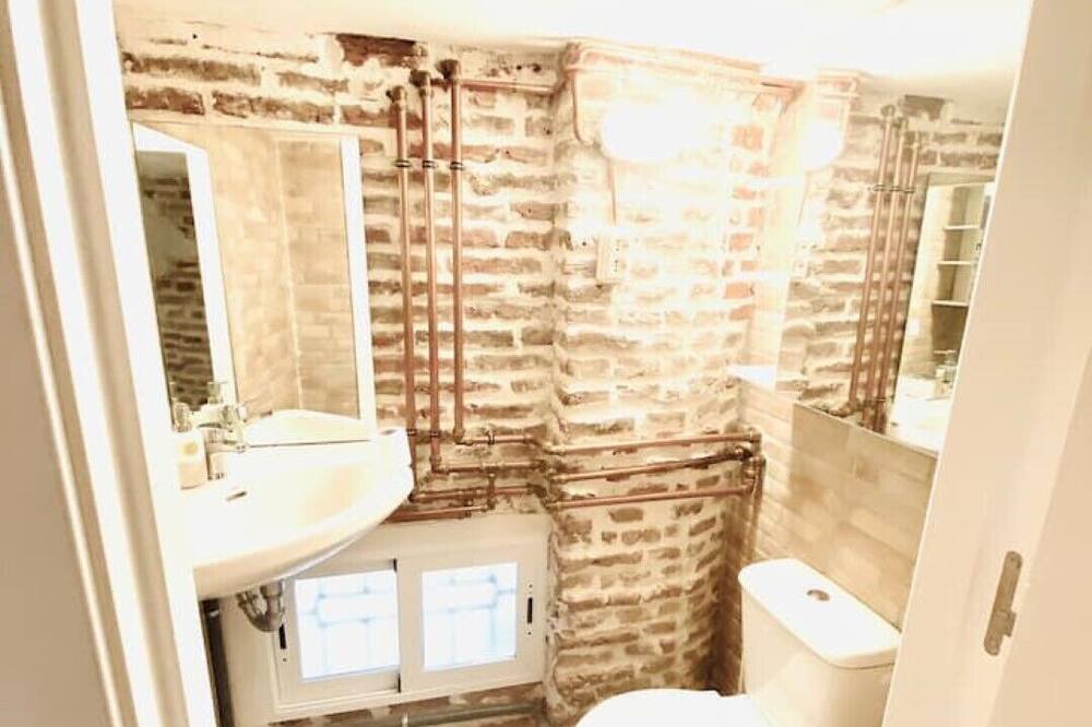 Photo of Bathroom in Distrito Noroeste