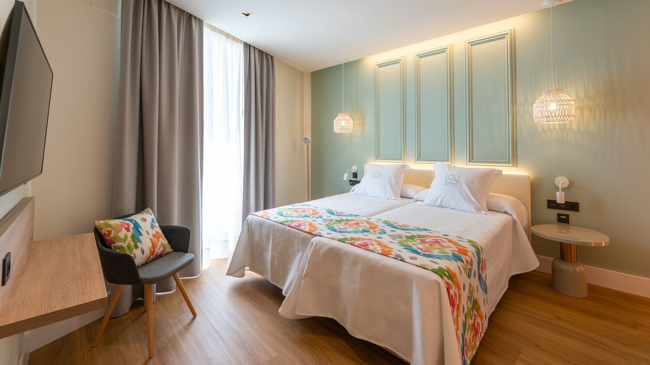 Photo of Bedroom in Nerja City Centre