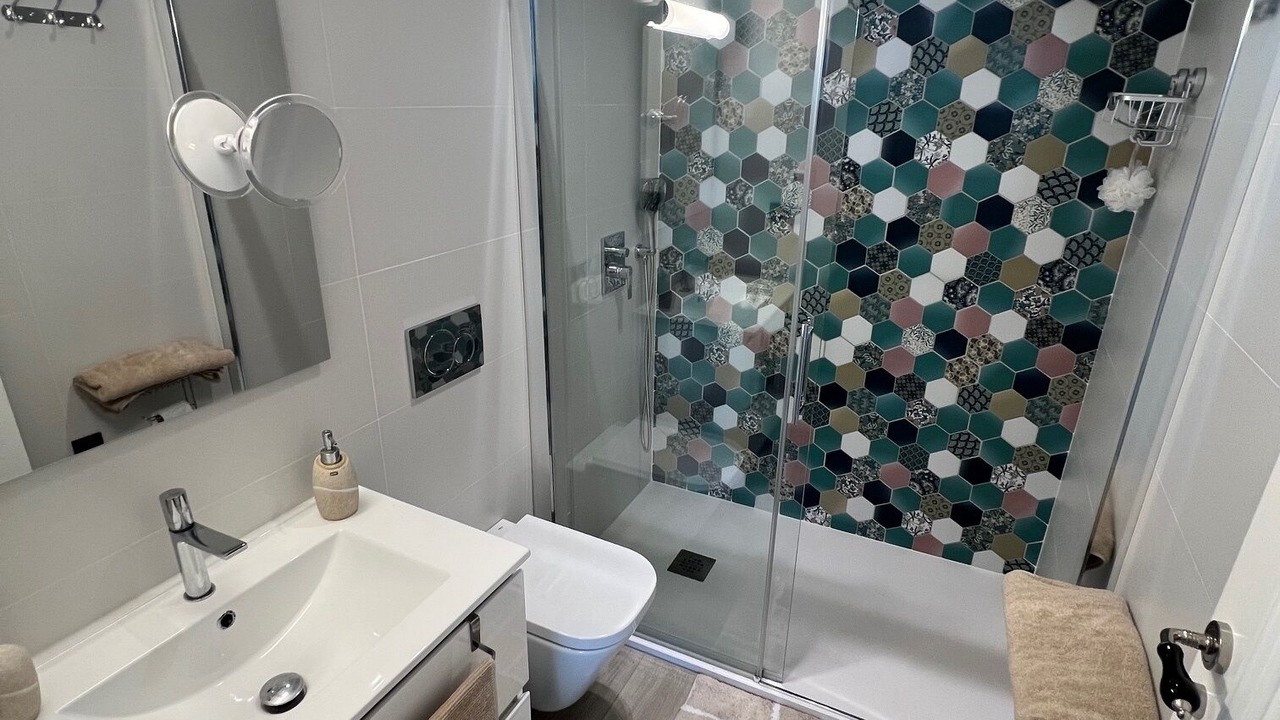 Photo of Bathroom in Nerja City Centre