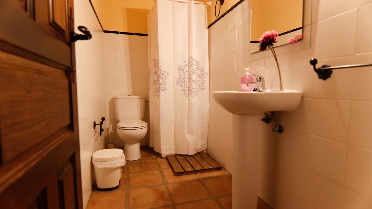 Photo of Bathroom in Pujerra