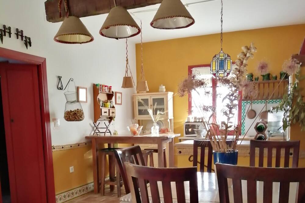 Photo of Outdoor in La Campana