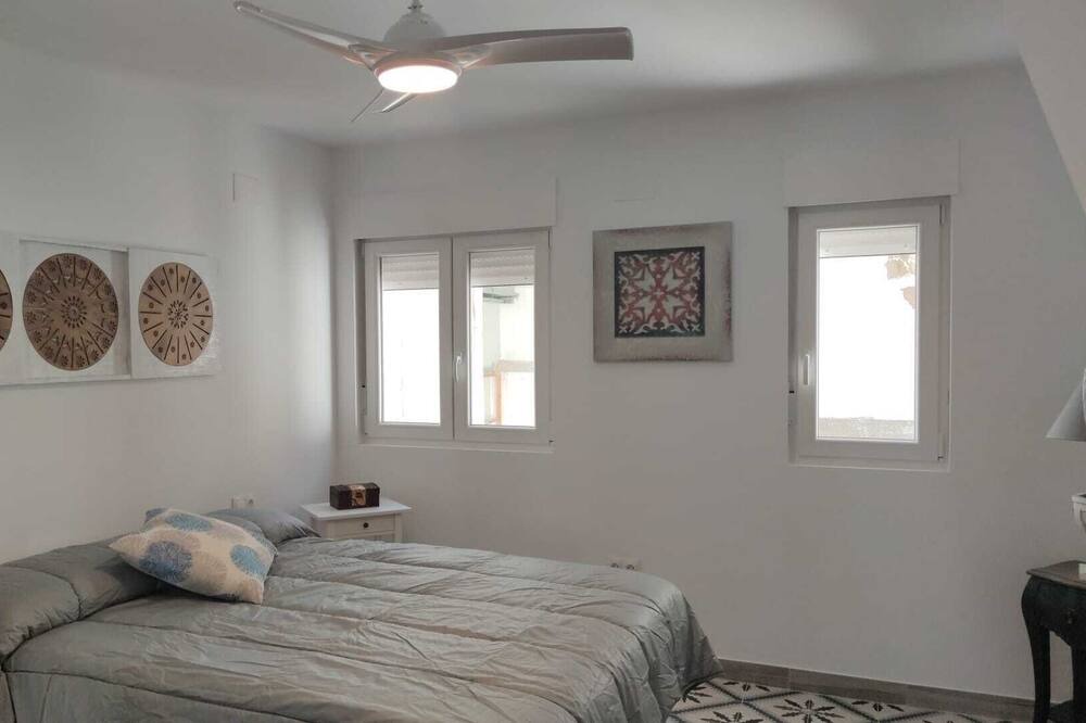 Photo of Bedroom in La Trinidad-San Juan y Todos los Santos