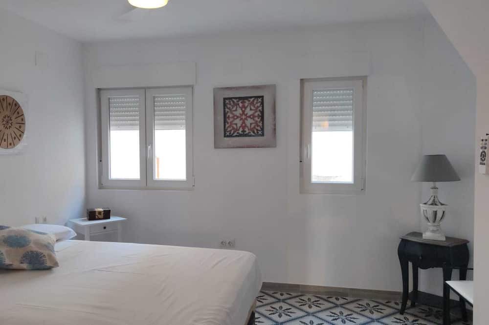 Photo of Bedroom in La Trinidad-San Juan y Todos los Santos
