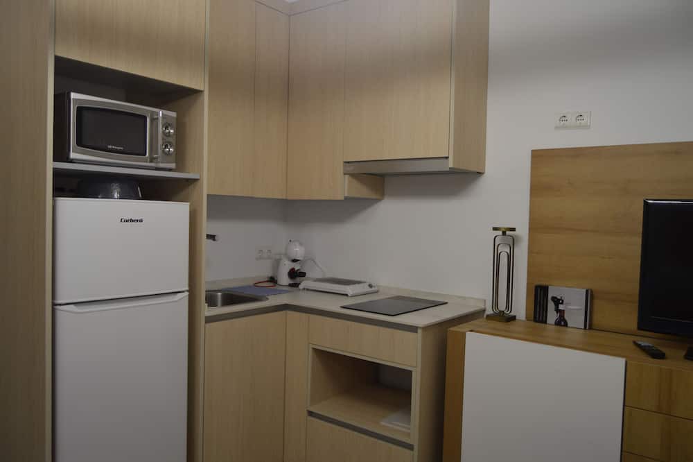 Photo of Kitchen in Huerta del Rey Vallellano