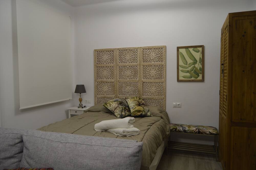 Photo of Bedroom in Huerta del Rey Vallellano