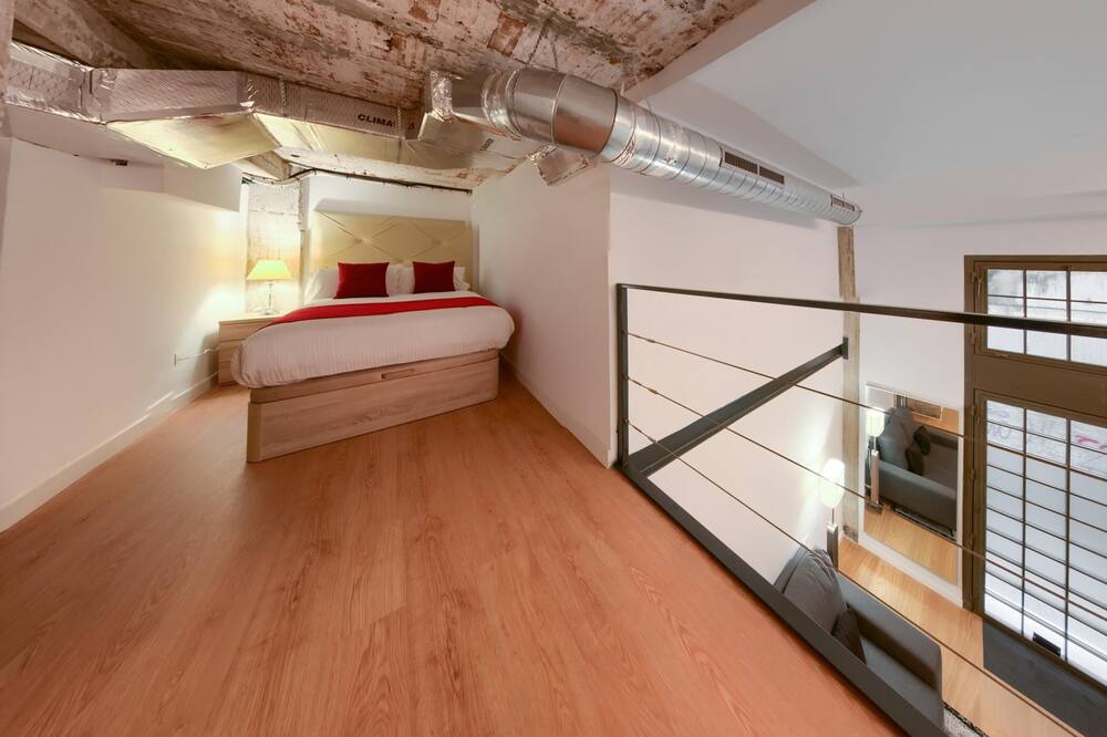 Photo of Bedroom in Malaga Historic Centre
