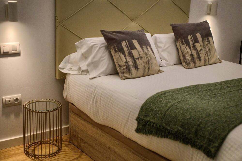 Photo of Bedroom in Malaga Historic Centre