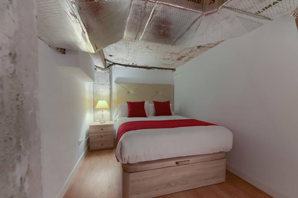 Photo of Bedroom in Malaga Historic Centre