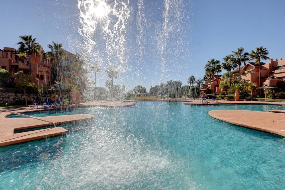 Photo of Outdoor in New Golden Mile