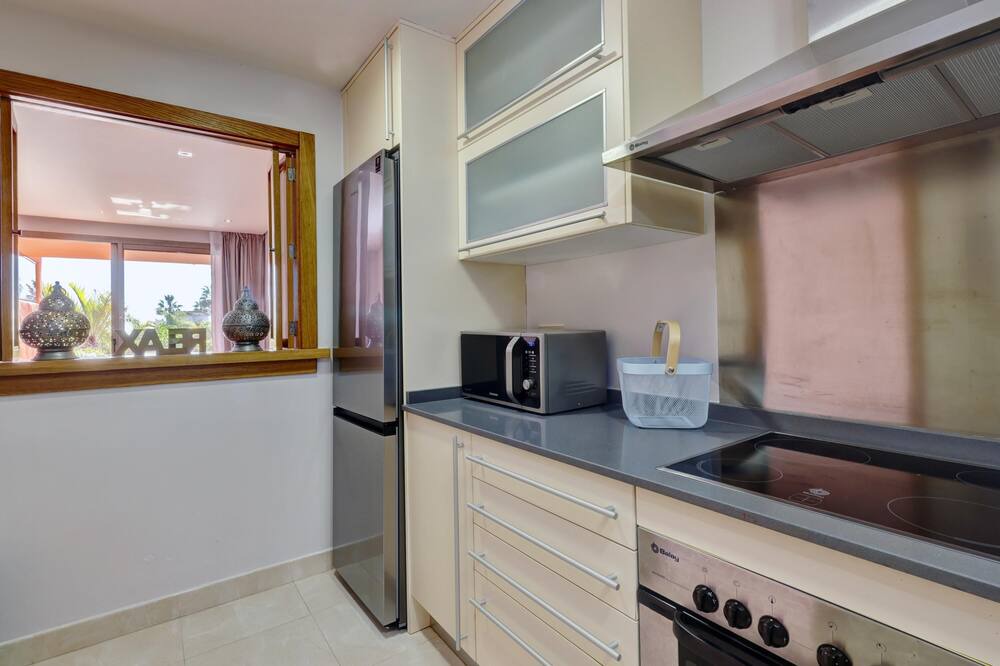 Photo of Kitchen in New Golden Mile