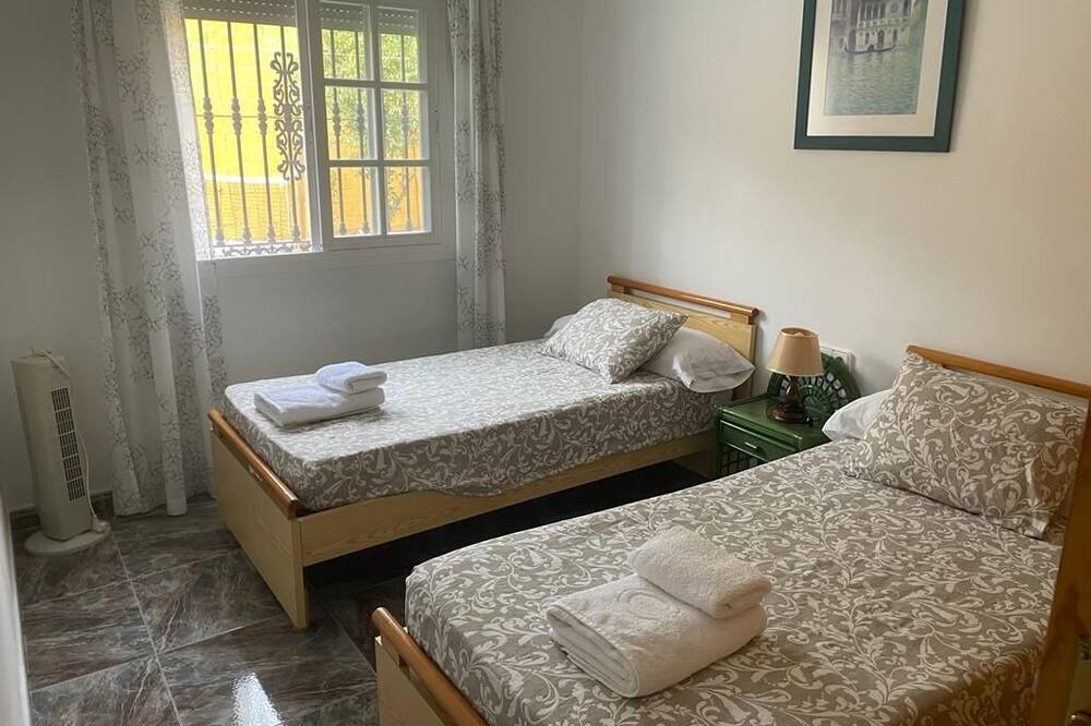 Photo of Bedroom in Alcaucin
