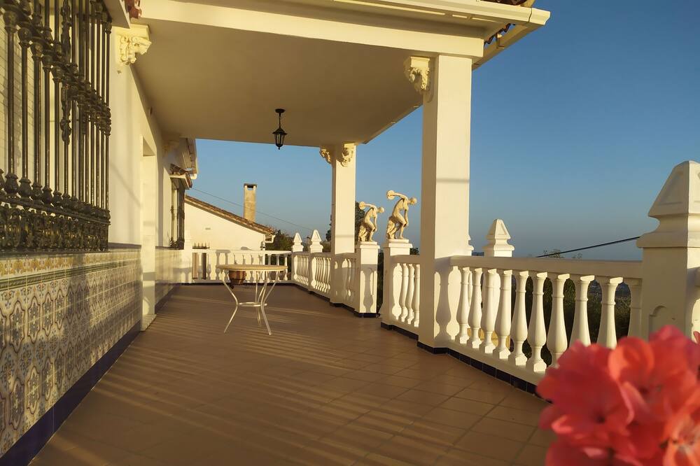 Photo of Patio Balcony in Alcaucin