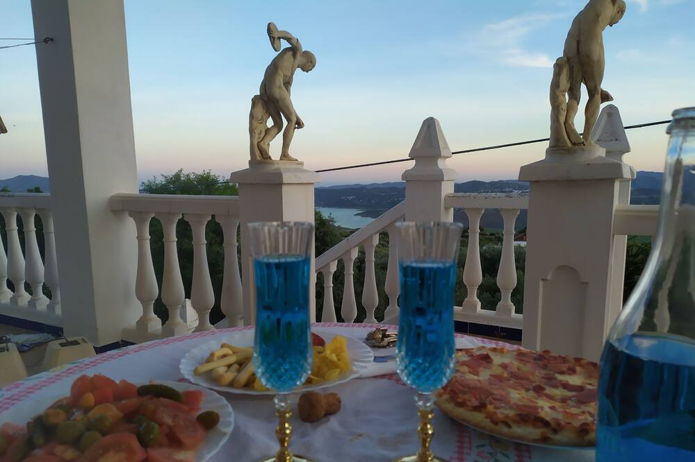 Photo of Patio Balcony in Alcaucin