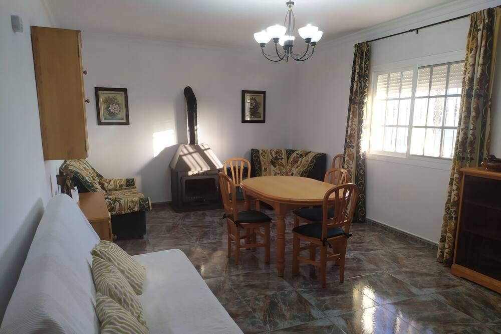 Photo of Livingroom in Alcaucin
