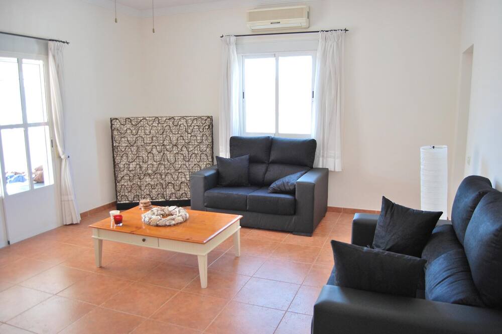 Photo of Livingroom in Albanchez
