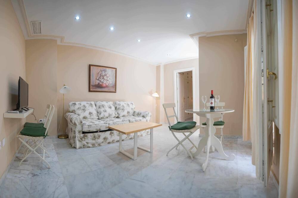 Photo of Livingroom in Old Town