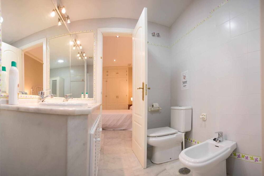 Photo of Bathroom in Old Town
