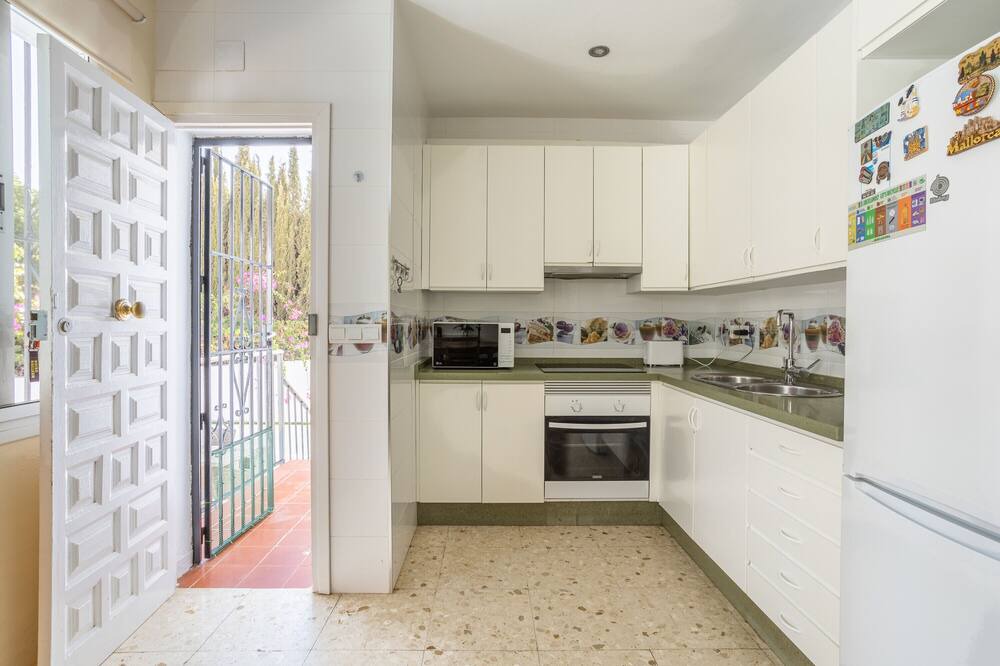 Photo of Kitchen in Maro