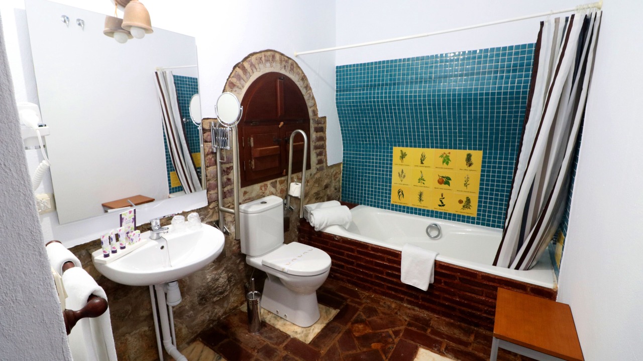 Photo of Bathroom in Almendral