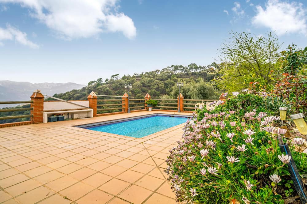 Photo of Outdoor in Jubrique