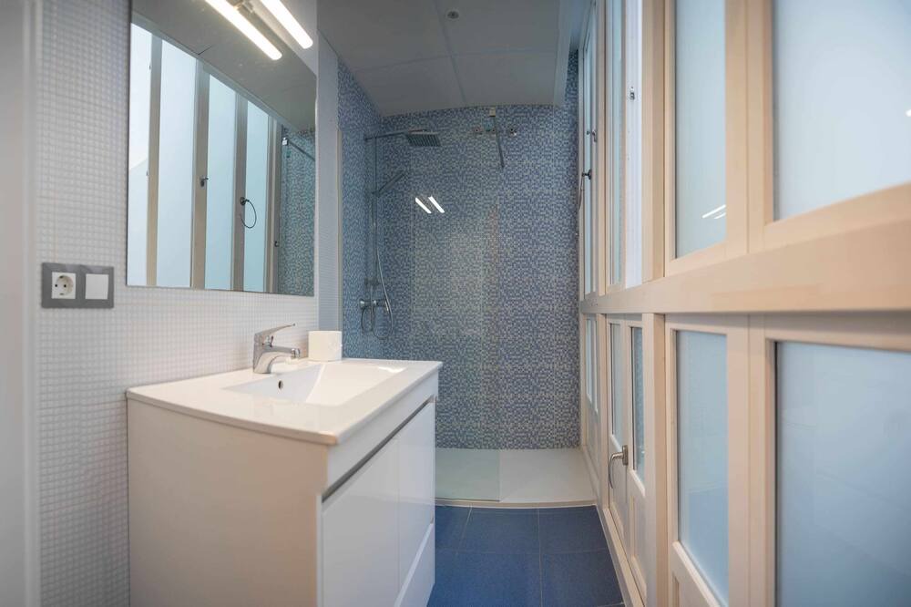 Photo of Bathroom in Old Town