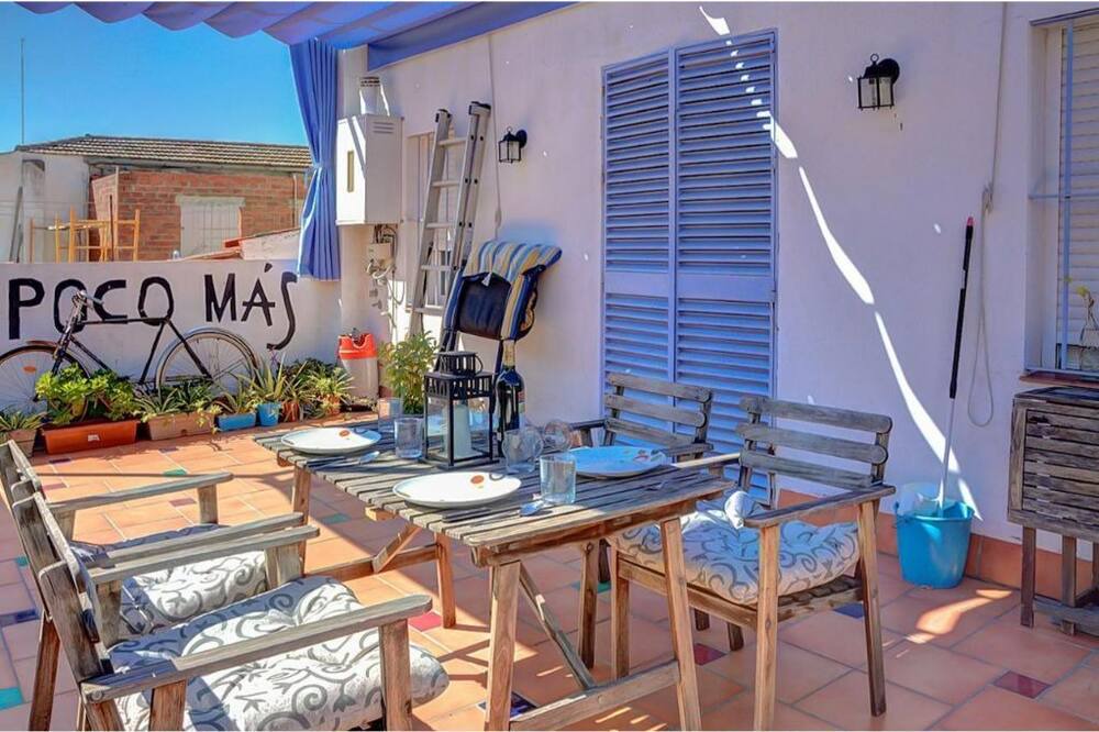 Photo of Patio Balcony in Tiro de Linea-Santa Genoveva
