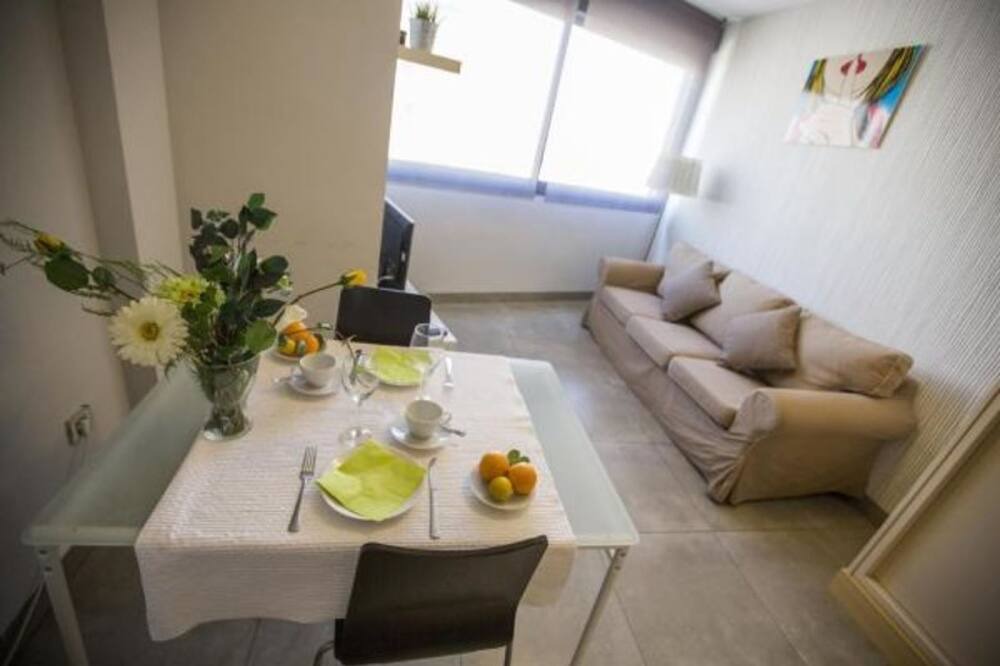 Photo of Livingroom in Bailen-Miraflores