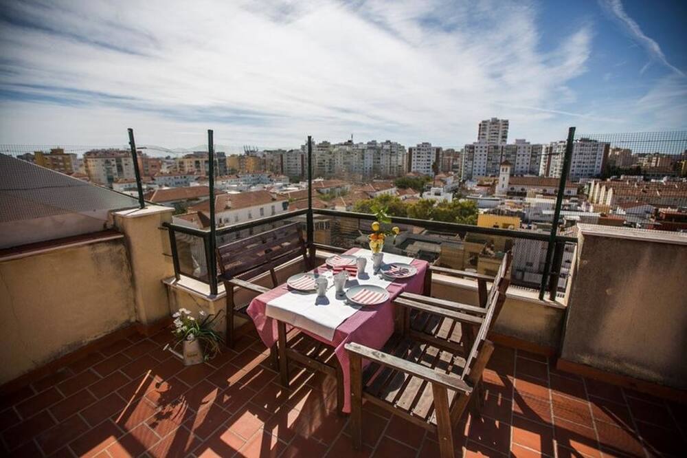 Photo of Patio Balcony in Bailen-Miraflores