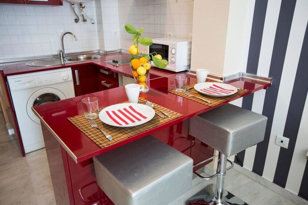 Photo of Kitchen in Bailen-Miraflores