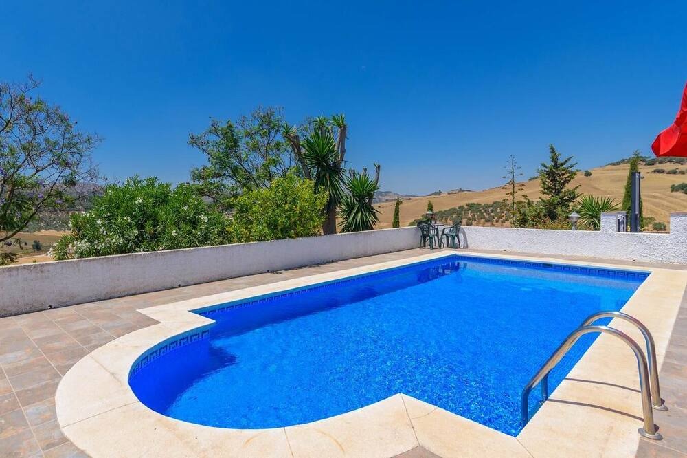 Photo of Outdoor in Almogia