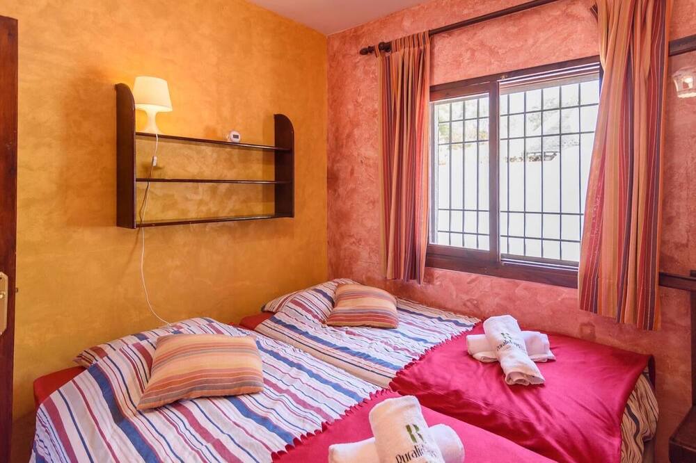 Photo of Bedroom in Almogia