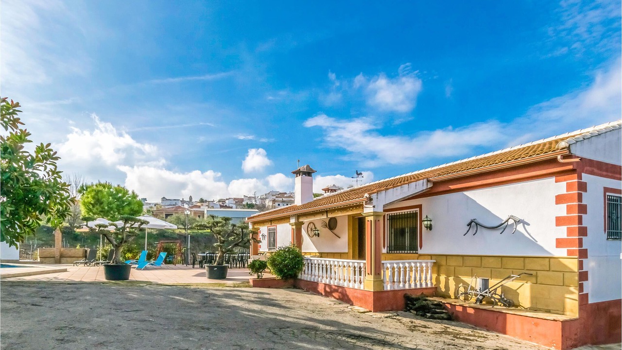 Photo of Outdoor in Montemayor