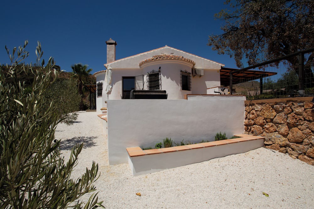 Photo of Outdoor in Almogia