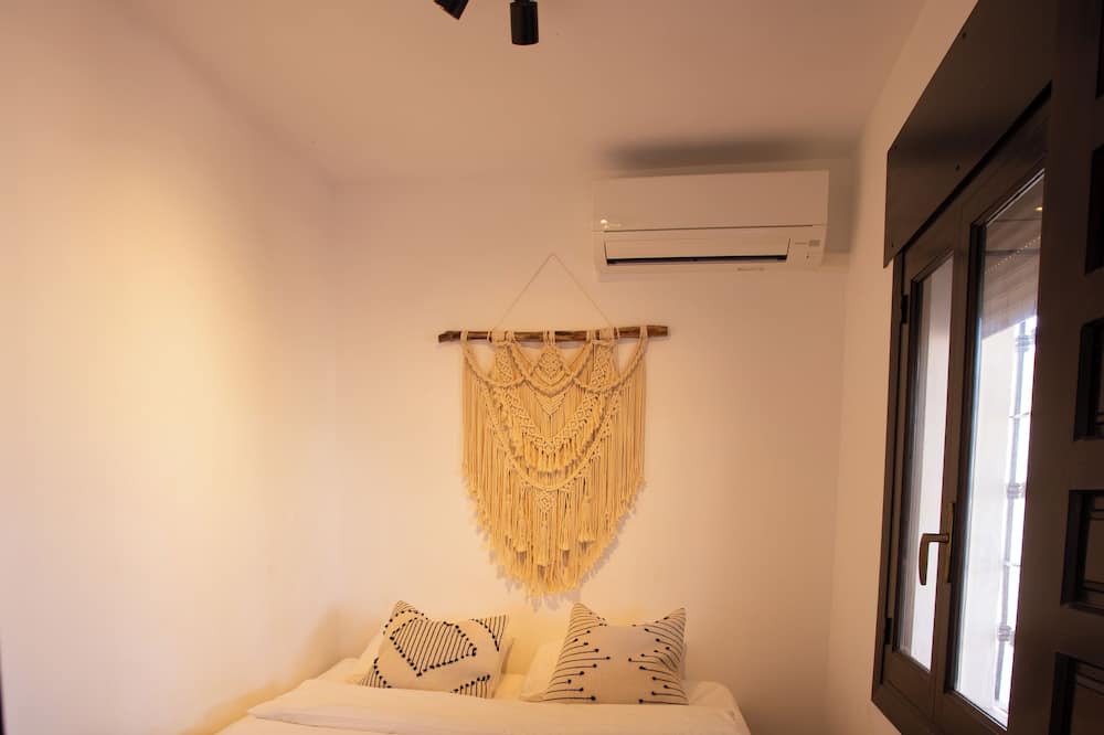 Photo of Bedroom in Almogia